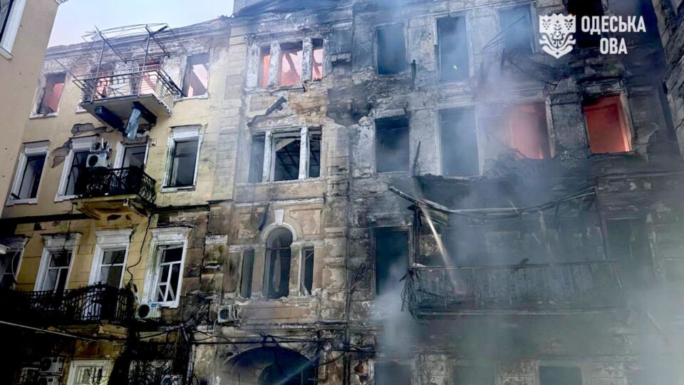 Ворог за тиждень запустив по Україні понад 60 ракет та близько 1560 БПЛА — Президент 