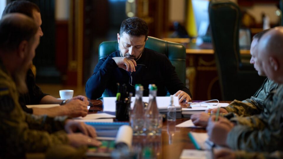 Президент затвердив нові операції, щоб зберегти ініціативу за Україною 