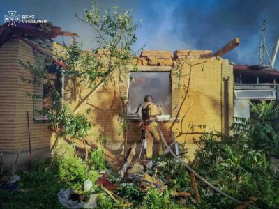 Удар дронів по Сумщині: у Буринській громаді загинули жінка та 9-річна дитина, ще четверо осіб поранені