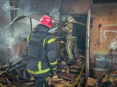 Внаслідок ударів ворога на Сумщині дві людини загинуло, шестеро отримало поранення