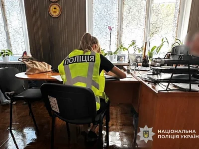 Непереборна жага відстрочки: про підозру повідомлено посадовиці, яка вимагала хабар за зарахування до коледжу