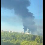 Уражені 2 НПЗ, сторожові катери та судна російського тіньового флоту — Президент