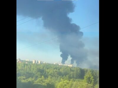 Уражені 2 НПЗ, сторожові катери та судна російського тіньового флоту — Президент