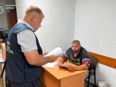 Найкращий врожай — з ухилянтів: аграрій зі столиці узявся переправляти через кордон