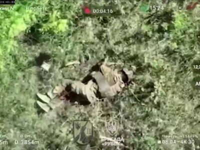 «Хочеш водички, іди в атаку, дійдеш, ми тобі скинемо»: російських штурмовиків мотивують у спеку