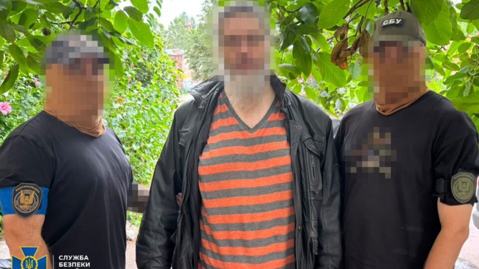 Полював на ЗРК та РЛС для «Лохматого»: в Одесі затримали коригувальника російських ударів 