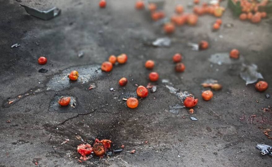 Десять людей постраждало внаслідок подвійного російського удару по ринку в Білопіллі на Сумщині 