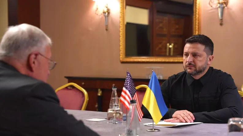 Володимир Зеленський зустрівся у Києві з генералом Кітом Келлогом 