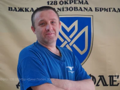 «Чотири години шкрябав ножем по бетону, щоб вижити на позиції»: будівельник Анатолій став піхотинцем