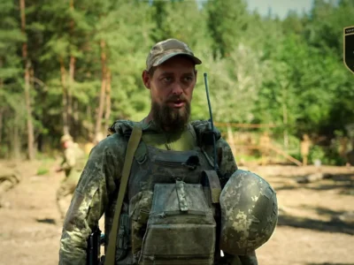 «Одного вбили, а за хвилину вже іде наступний»: боєць «Самурай» про відбиття російського штурму