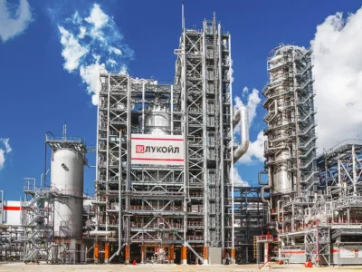 Параліч нафтогазових гігантів рф: Генштаб підтвердив зупинку заводів «ЛУКОЙЛ» і «НОВАТЕК» після ударів ЗСУ