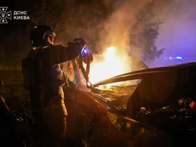 Ворожий дрон влучив у 25-поверховий будинок в одному з районів Києва