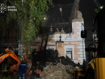 У Києві зросла кількість загиблих внаслідок російського удару по корпусу НАН України