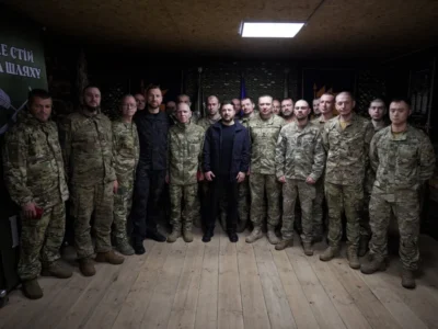 Володимир Зеленський, Михайло Драпатий та Євгеній Хмара приїхали на Лиманський напрямок