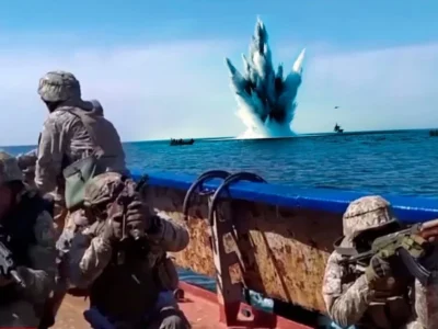 Підводні човни мовчать, кораблі отримують ураження: що залишилося від флоту рф у Чорному морі