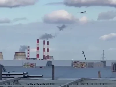 Від Рязані до Чорного моря: Володимир Зеленський розповів про нові далекобійні удари по цілях рф