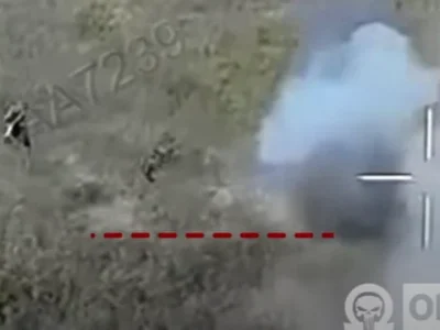 Роззувся прямо в повітрі: окупант встановив рекорд зі стрибків у довжину після зустрічі з дроном «Омеги»