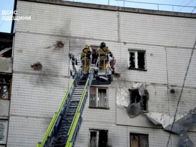 Окупанти атакували житлові будинки в Одесі: одна людина загинула, ще п’ятеро поранені