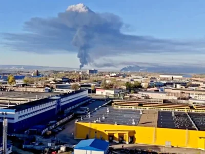 Українські війська уразили одразу два ворожі НПЗ, підприємство ОПК та РЛС окупантів