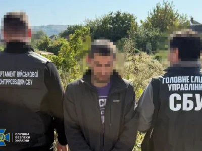 «Зливав» позиції своїх побратимів: затримано кулеметника, якого завербували через телеграм-канал для знайомств