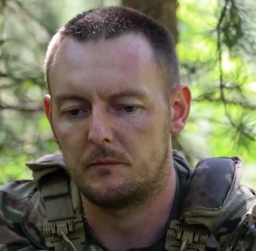 «Якою стежкою зайшов, тією і повинен вийти»: воїн 58-ї бригади «Вєха» про оборону Гостомеля 