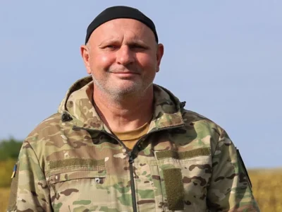 «За стовпом побачили „ждуна“»: історія залізничника, який став водієм HMMWV