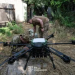 «Безпілотна естафета» на «нуль»: як НРК, «Вампір» і малі дрони доставляють вантажі піхоті