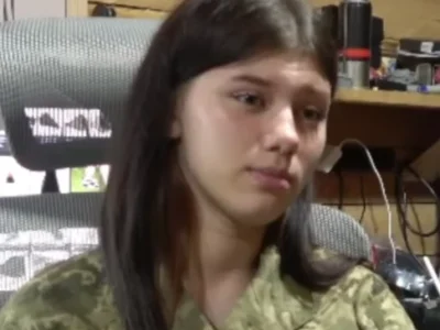 Робила сухпайки для ЗСУ — тепер вчиться літати на FPV: 18-річна «Джейн» долучилася до 159-ї бригади
