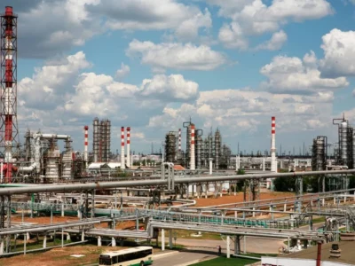 Волгоградський НПЗ і три нафтові об’єкти під Самарою: Генштаб і СБУ уточнили цілі нічних ударів