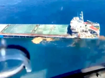 Капітан загинув: війська рф атакували в Чорному морі цивільне судно, що належить Туреччині