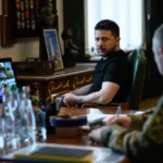 Фронт, ППО та пошкоджена енергосистема: Володимир Зеленський провів селектор із військовими й урядовцями