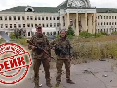 Росіяни «захопили» вокзал у Куп’янську-Вузловому за допомогою ШІ — але забули про реальний стан будівлі