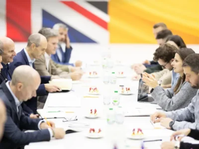 У Києві відкрили британський бізнес-центр для оборонних компаній